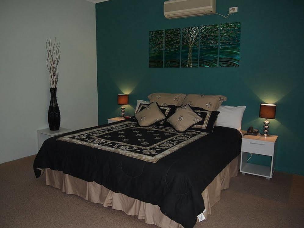 Moe Motor Inn - Contactless 24 Hour Checkinn Available Exterior foto